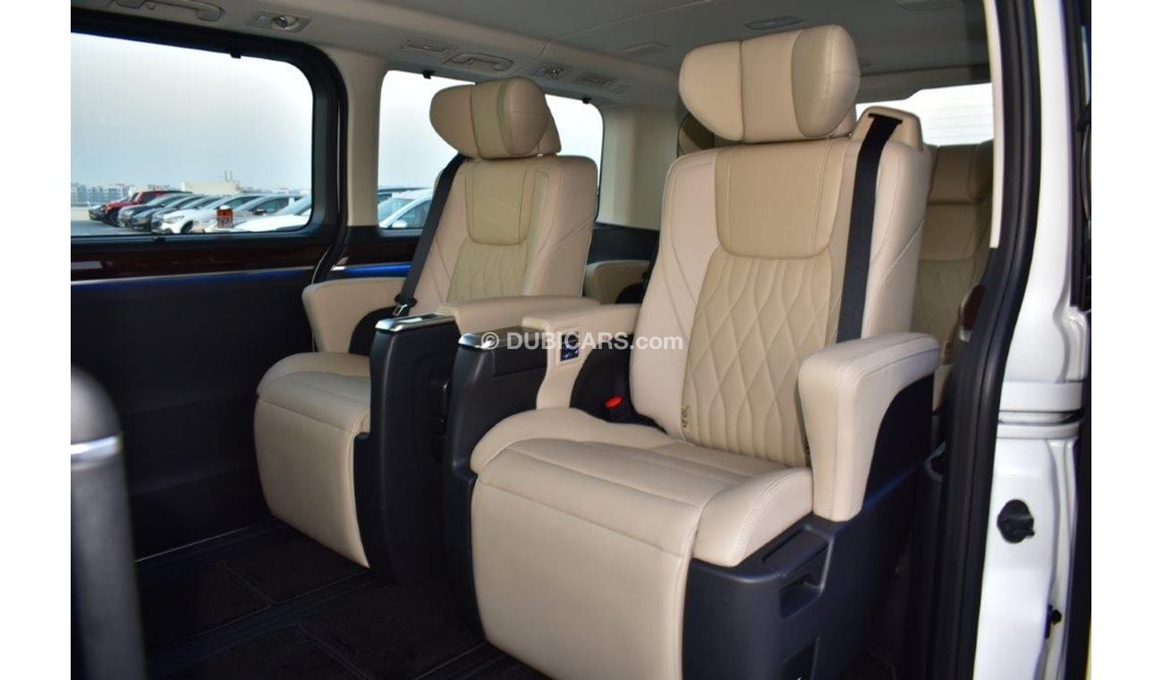 Toyota Granvia Premium 2.8L 6 Seat Automatic