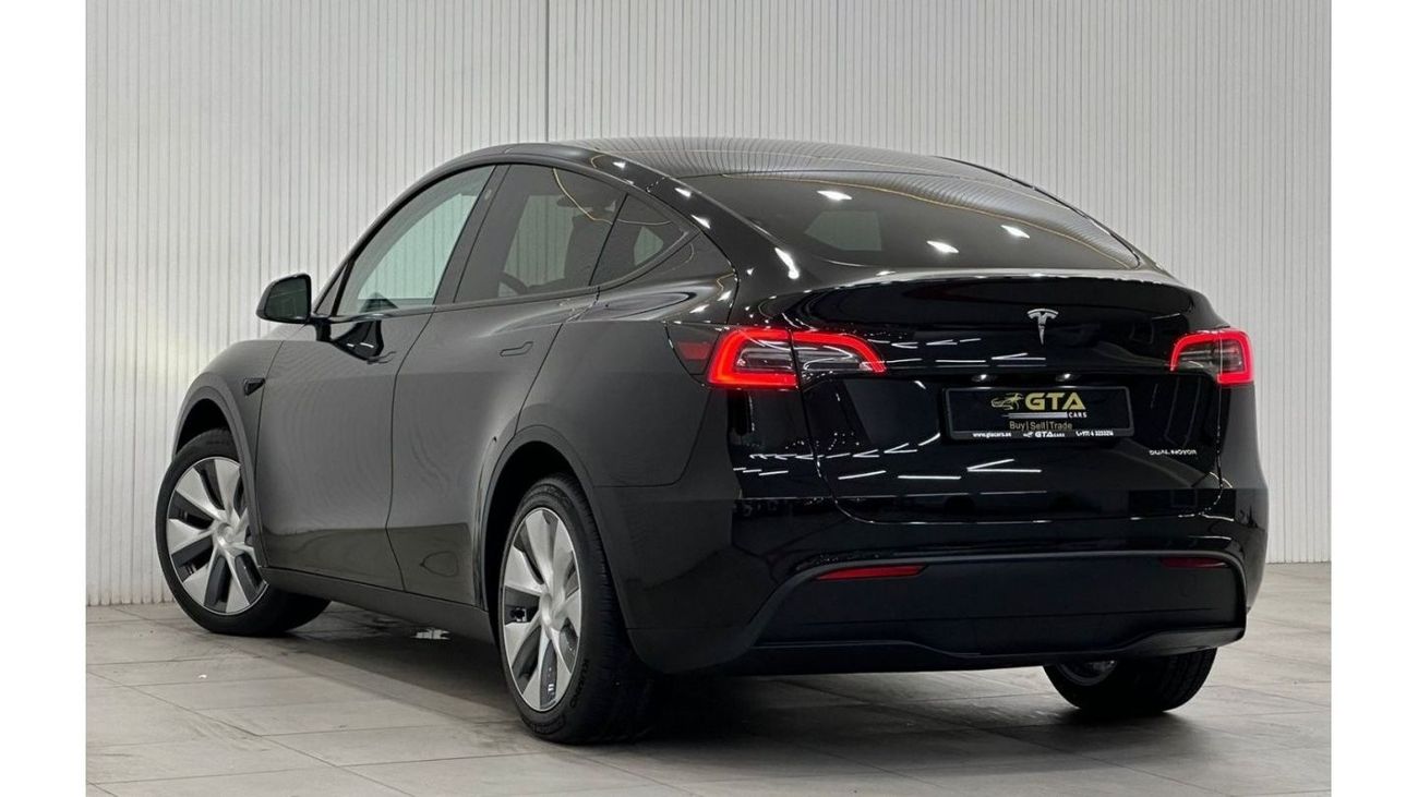 Tesla Model Y 2023 Tesla Model Y Long Range Dual Motor, March 2027 Tesla Warranty, Autopilot, Low Kms, GCC