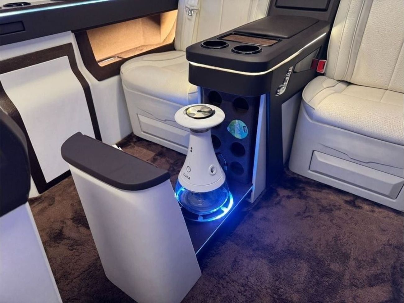 Mercedes Maybach V250 Maybach V250 GCC with Full VIP Upgrade and Maybach Exterior Kit AVAILABLE IN RIGHT OR LEFT HAND DRIVE