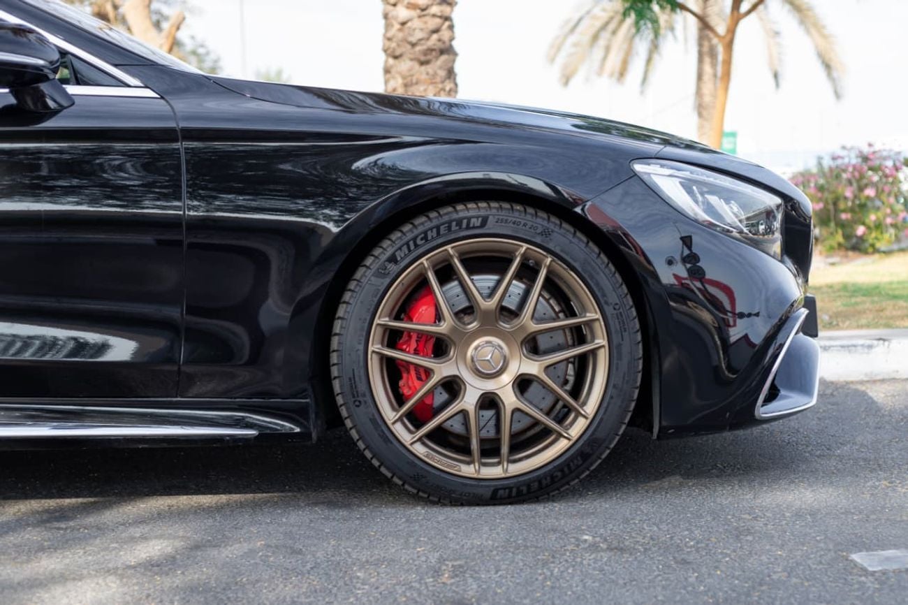 مرسيدس بنز S 63 AMG Std 4.0L (604 HP)