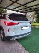 إنفينيتي QX50 Luxury 2.0L RWD