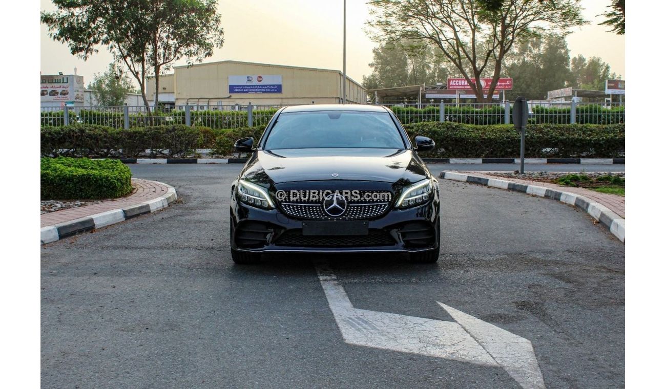 Mercedes-Benz C 300 AMG Pack MERCEDES-BENZ C300 4MATIC