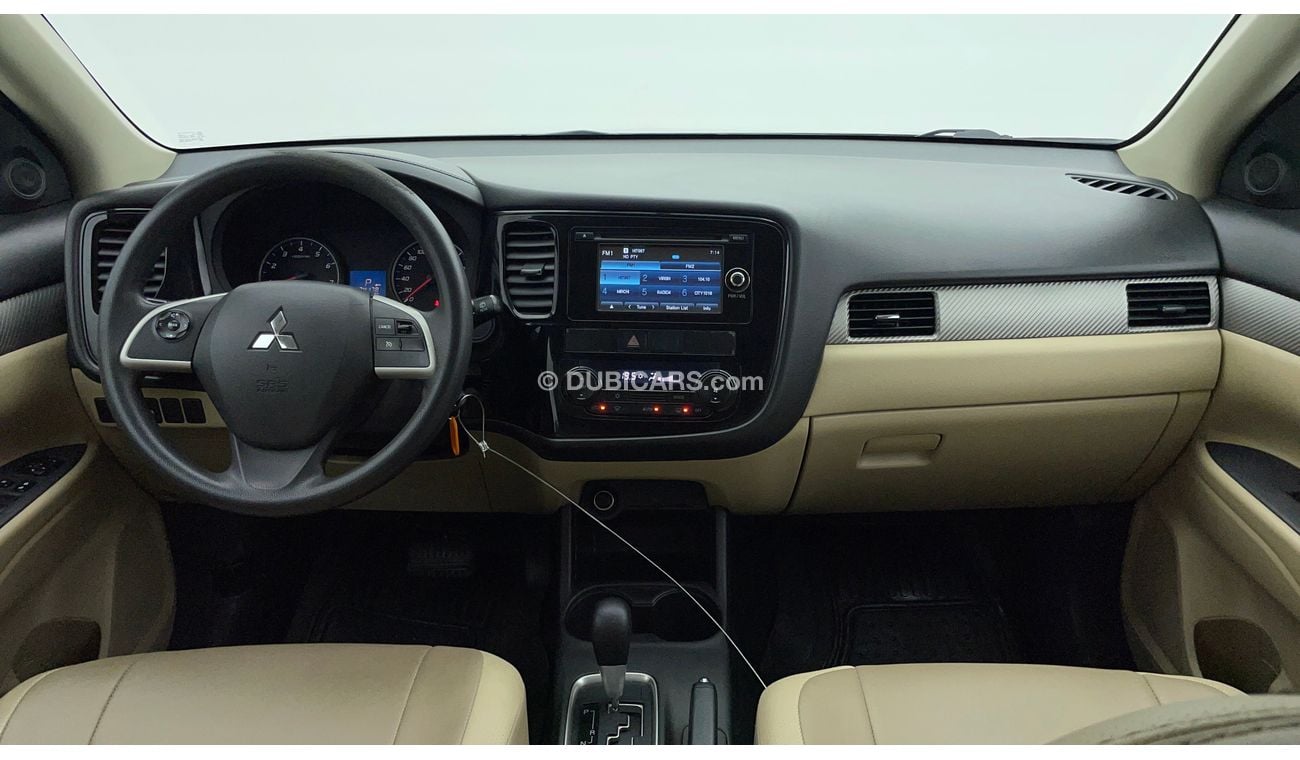 Mitsubishi Outlander GLX BASIC 2.4 | Zero Down Payment | Free Home Test Drive