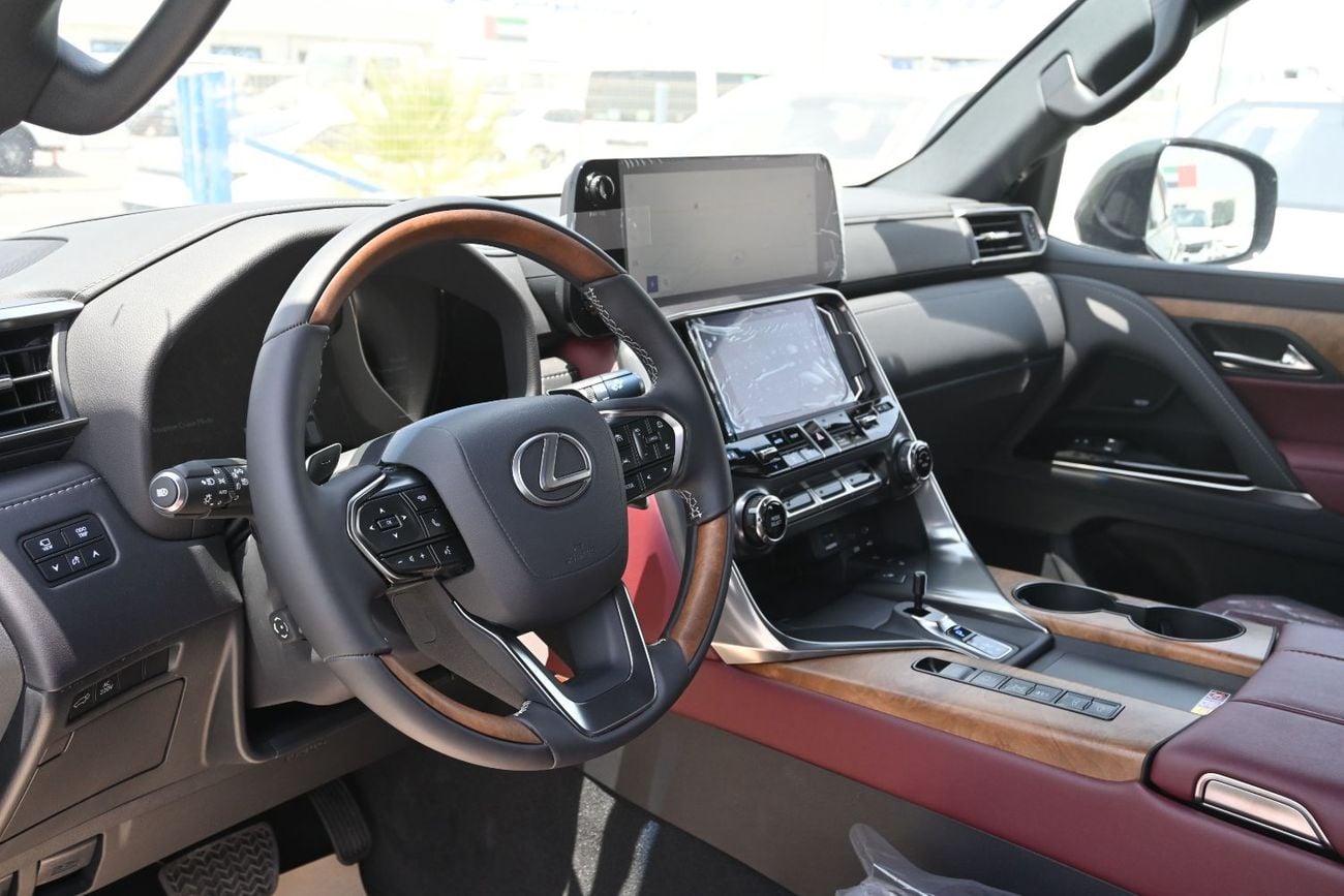 لكزس LX 700h Lexus LX700h Signature 3.5L Twin-Turbo + Hybrid V6, Model 2025, Color Green inside Red
