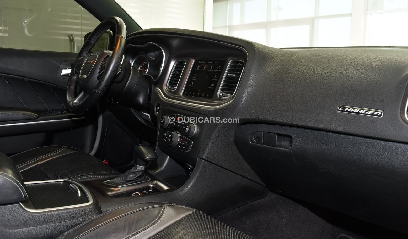 Dodge Charger R/T HEMI