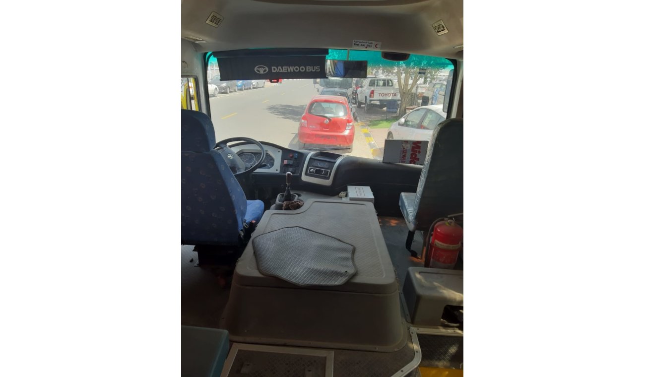 دايو SXC6720G باص مدرسي / 29 كرسي