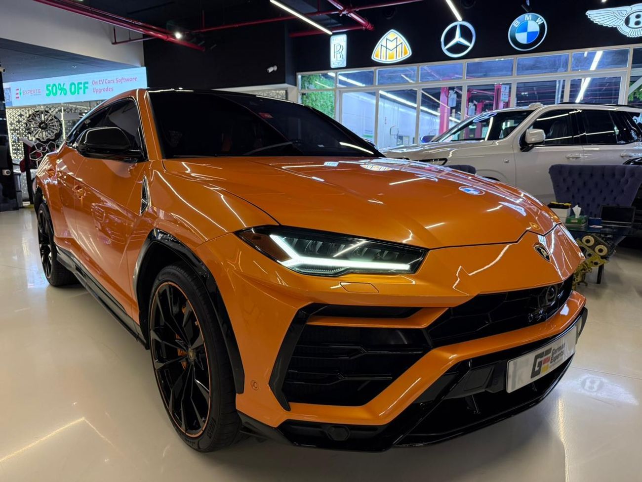 لامبورغيني اوروس STD 4.0T V8