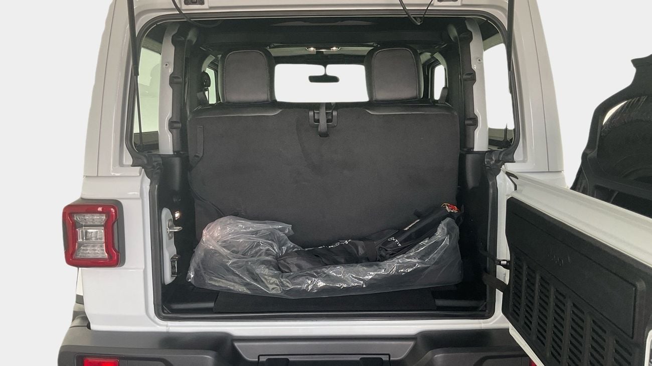 جيب رانجلر Sahara | upto AED 20,000 Ramadan Discount | شامل الضمان | 0 ﺪﻔﻋﺓ ﺃﻮﻟﻯ