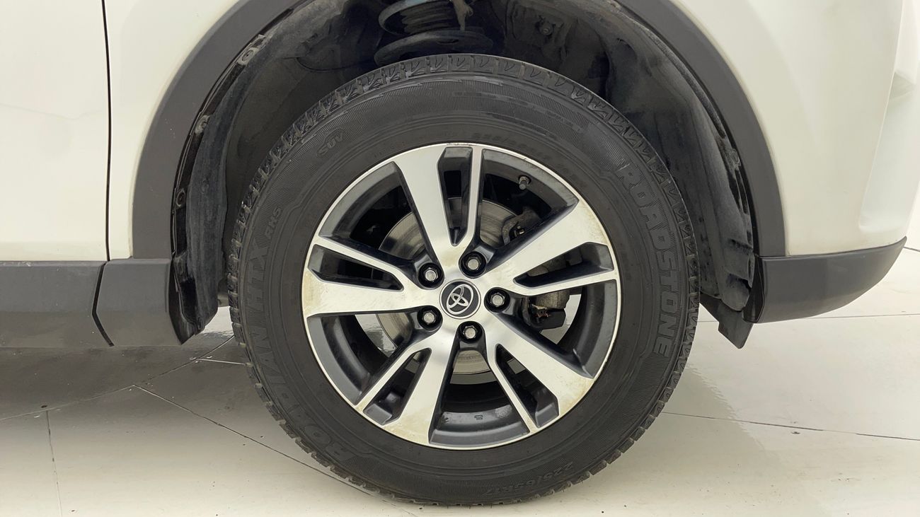 تويوتا راف ٤ EX 2.5 | بدون دفعة مقدمة | اختبار قيادة مجاني للمنزل