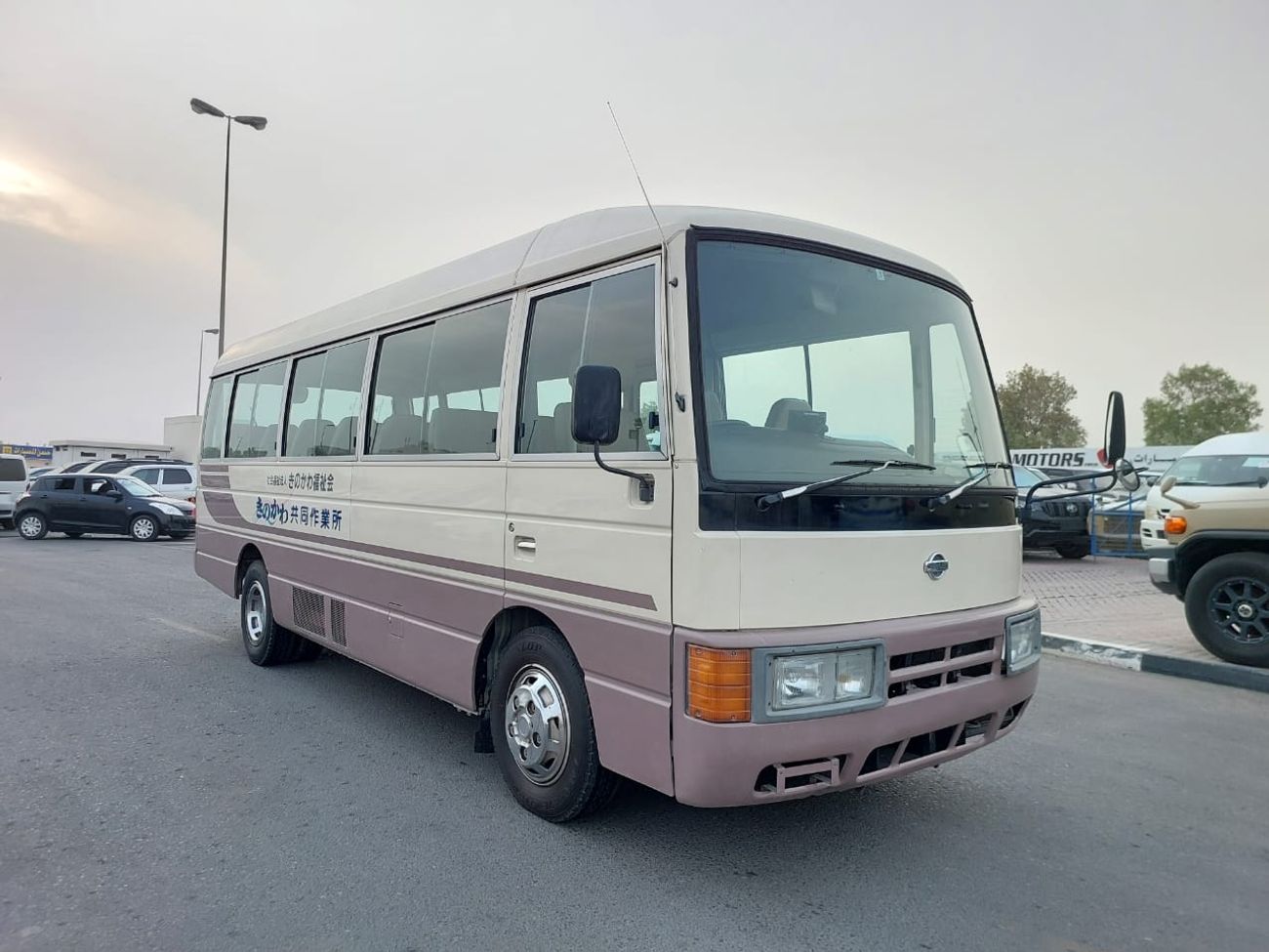 نيسان سيفيليان NISSAN CIVILIAN BUS RHD 1998 MODEL 4.1 L DIESEL AUTOMATIC(PM02455)