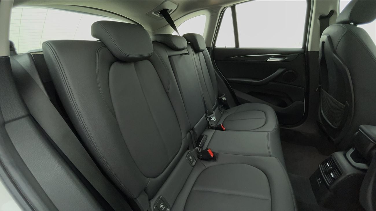 بي أم دبليو X1 SDRIVE 20I EXCLUSIVE 2 | بدون دفعة مقدمة | اختبار القيادة في المنزل