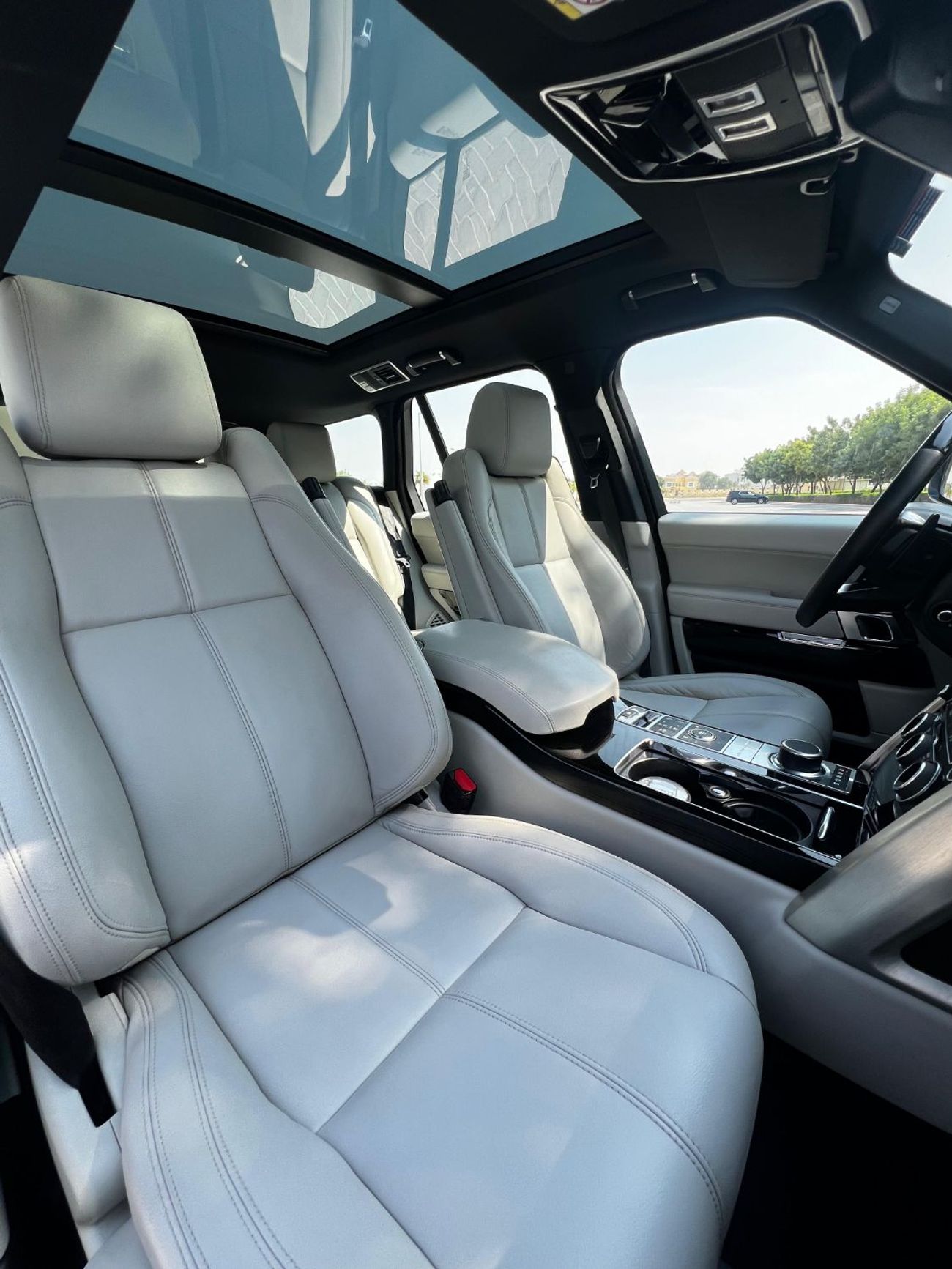 Land Rover Range Rover Sport HSE Dynamic 5.0L (510 HP) HSE V8 5.0L (510 HP)