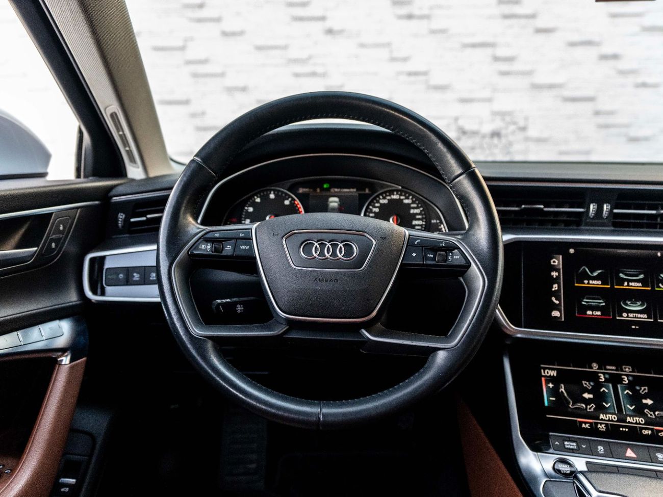 Audi A6 40 TFSI 2.0L