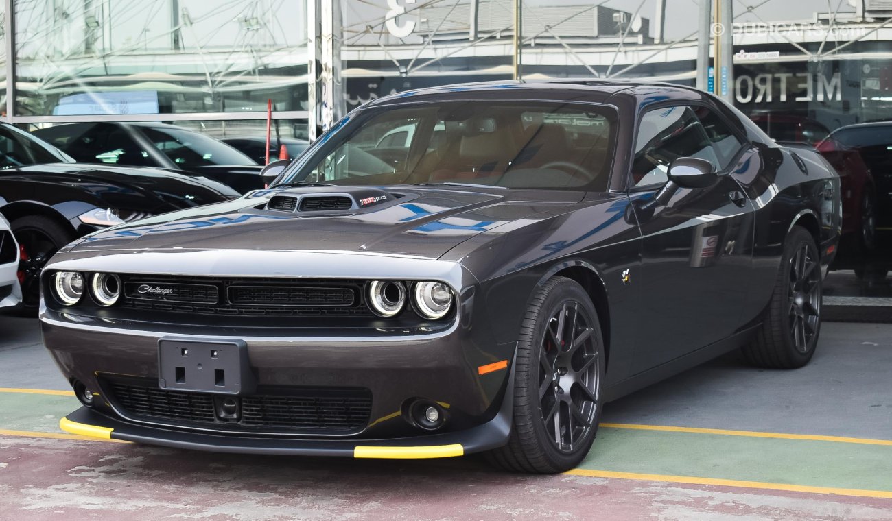 Dodge Challenger Shaker 2019, 392 HEMI, 6.4-V8 GCC, 0km w/ 3 Years or 100,000km Warranty