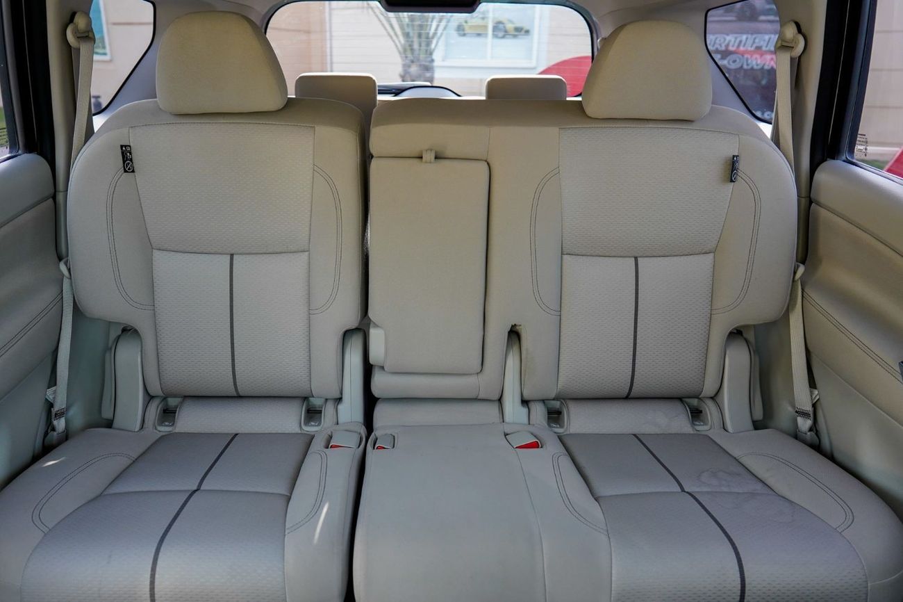 Nissan XTerra Nissan X-Terra Titanium 2022 GCC under Agency Warranty and Service Contact with Flexible Down-Paymen