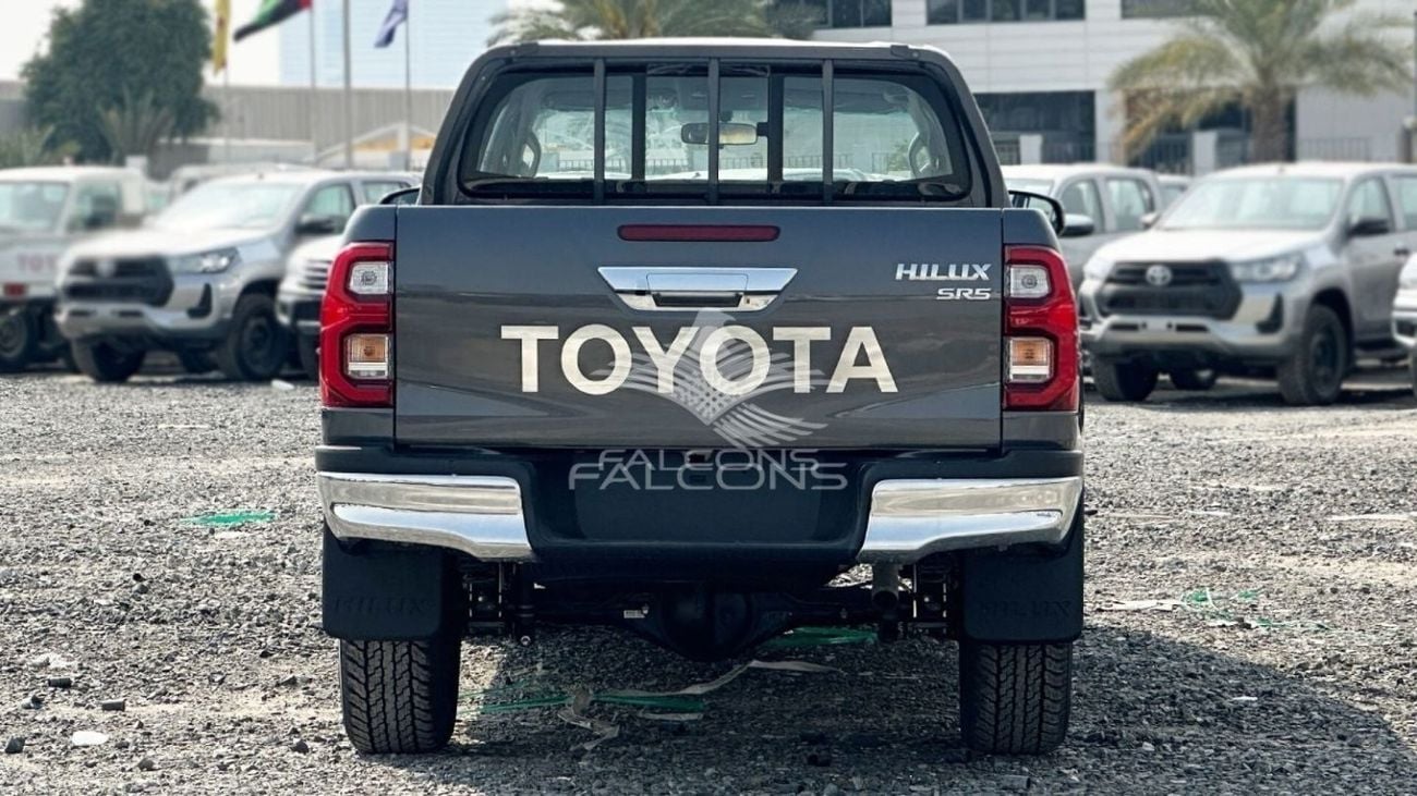 تويوتا هيلوكس Toyota/HILUX D DC 4WD/ 2.4L DC TURBO Automatic