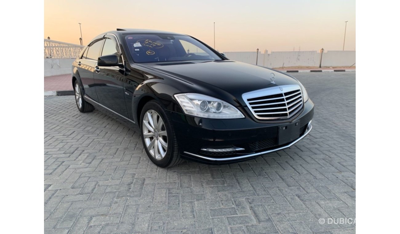 مرسيدس بنز S 550 وارد اليابان اوراق جمارك