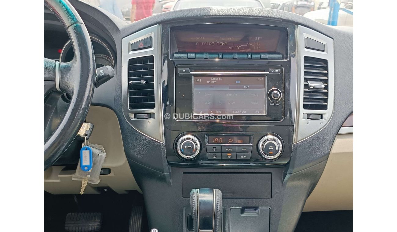 Mitsubishi Pajero // 889 AED Monthly //  SUNROOF / ELECTRIC / LEATHER SEAT LOT / FOP (LOT # 16132)