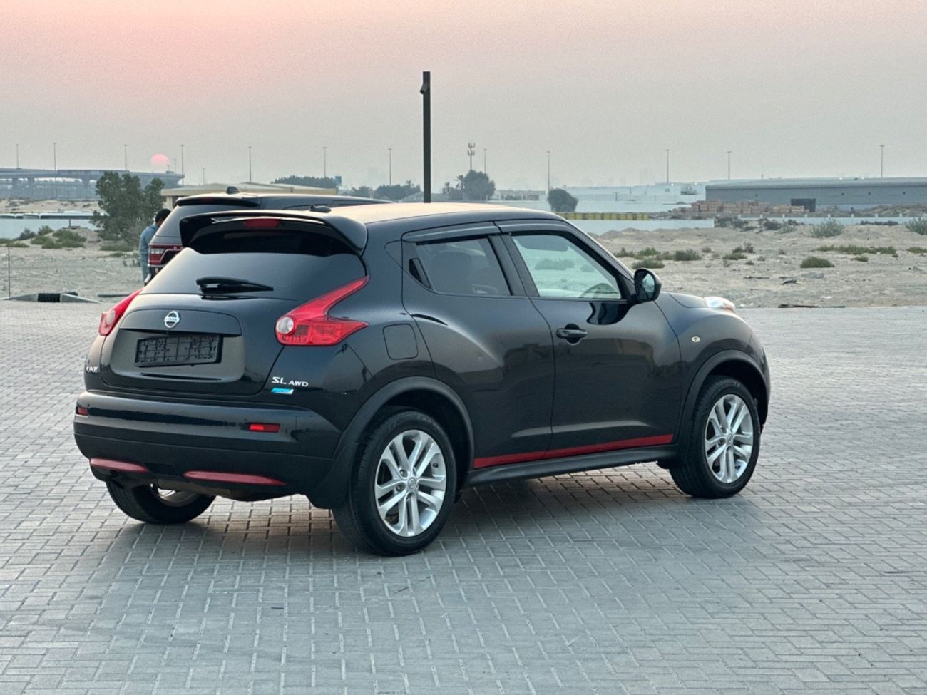 Nissan Juke SV 1.6L MODEL 2013 car in perfect condition inside and outside full option sun roof