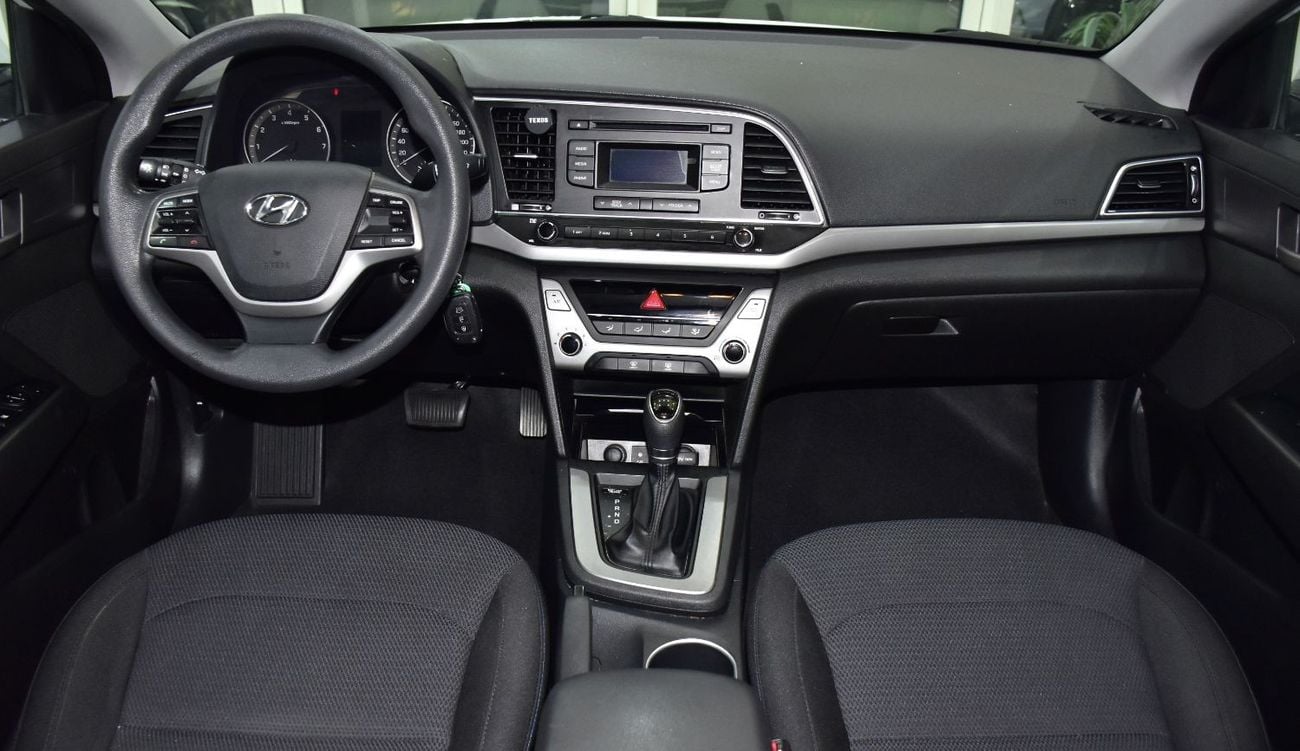 هيونداي إلانترا EXCELLENT DEAL for our Hyundai Elantra ( 2017 Model ) in White Color GCC Specs