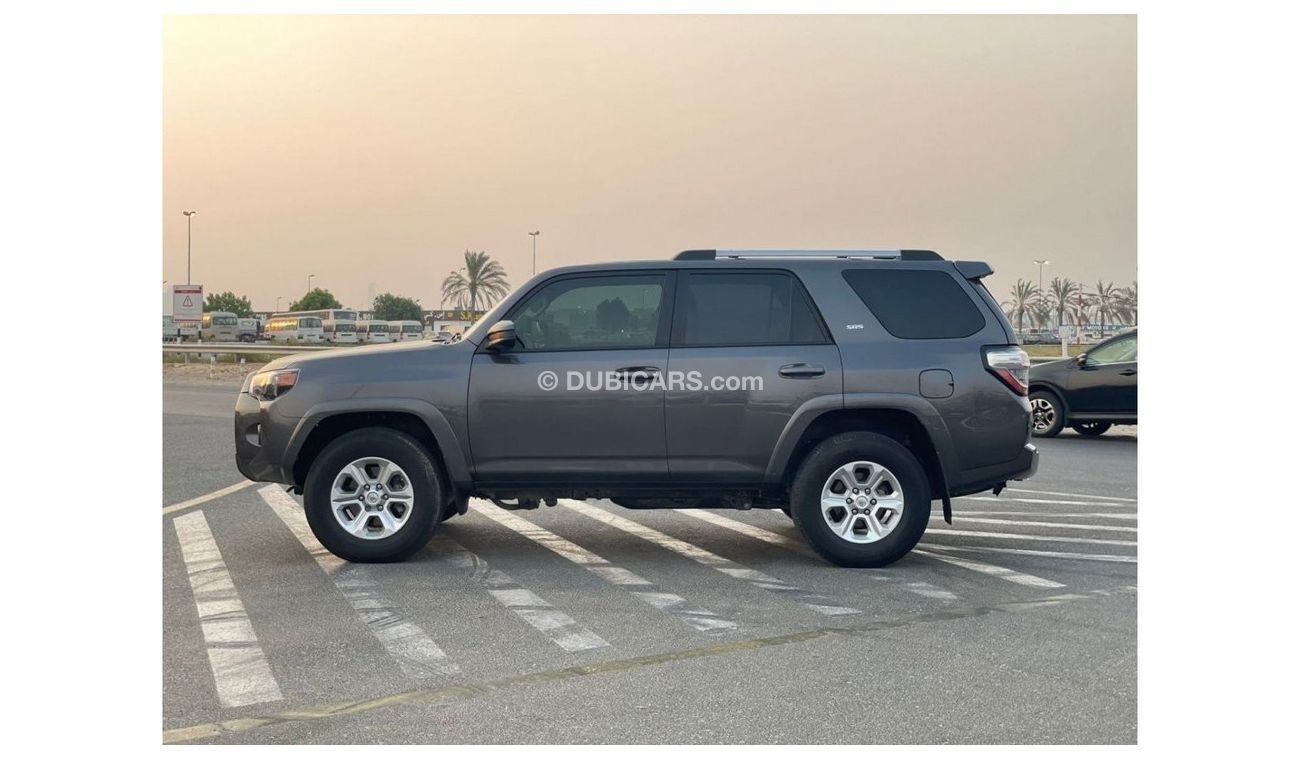 Toyota 4Runner “Offer”2019 Toyota 4Runner SR5 Premium 4x4 - 7 Seater - 4.0L V6 / Export Only