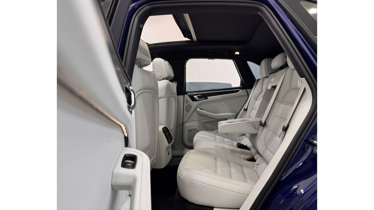 Porsche Macan 2024 Porsche Macan GTS, Nov 2028 Porsche Warranty, Full Service History, GCC