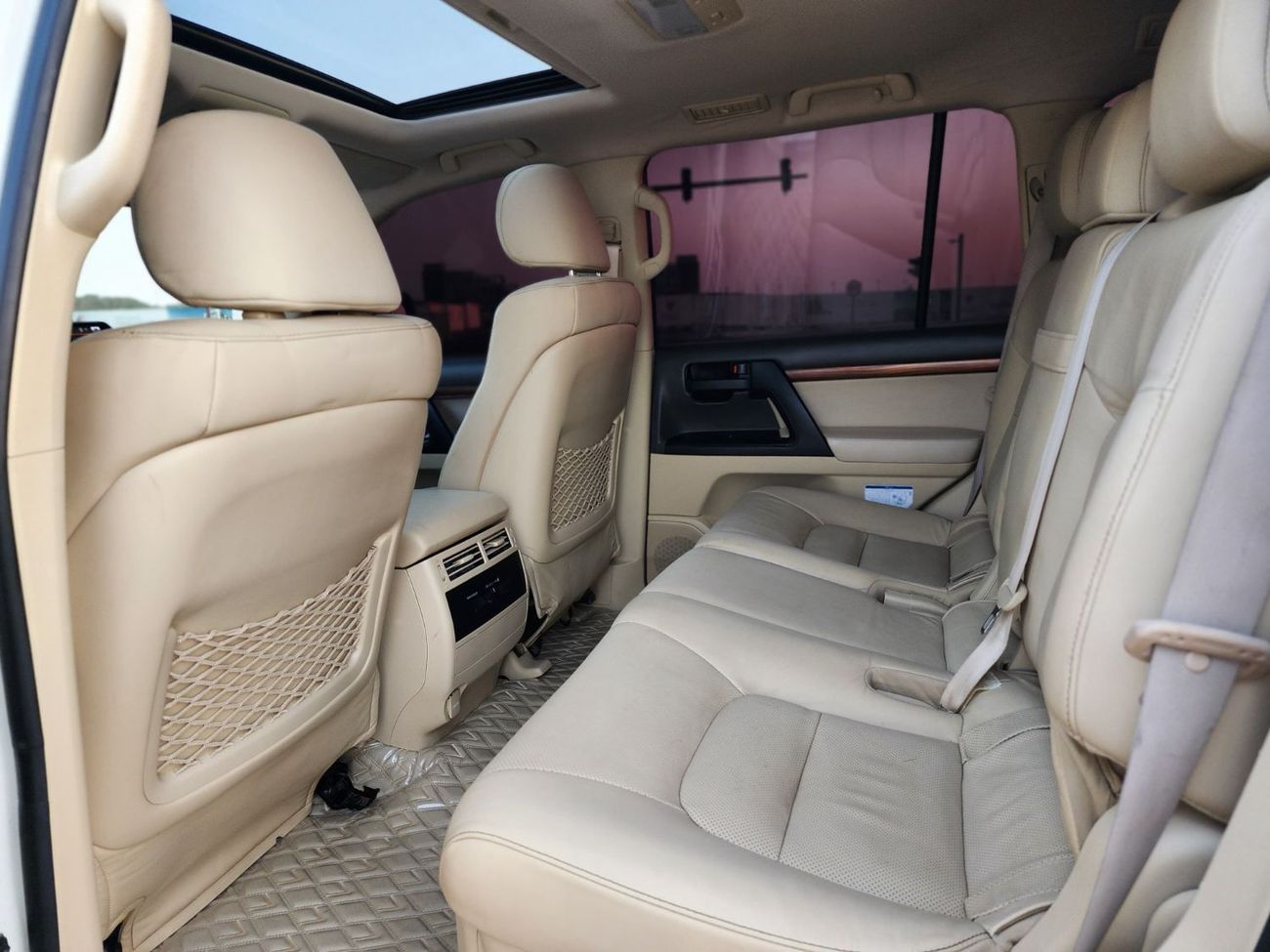 تويوتا لاند كروزر GX.R V8