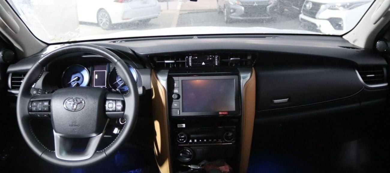 Toyota Fortuner VX2 FORTUNER  4.0L V6 PETROL