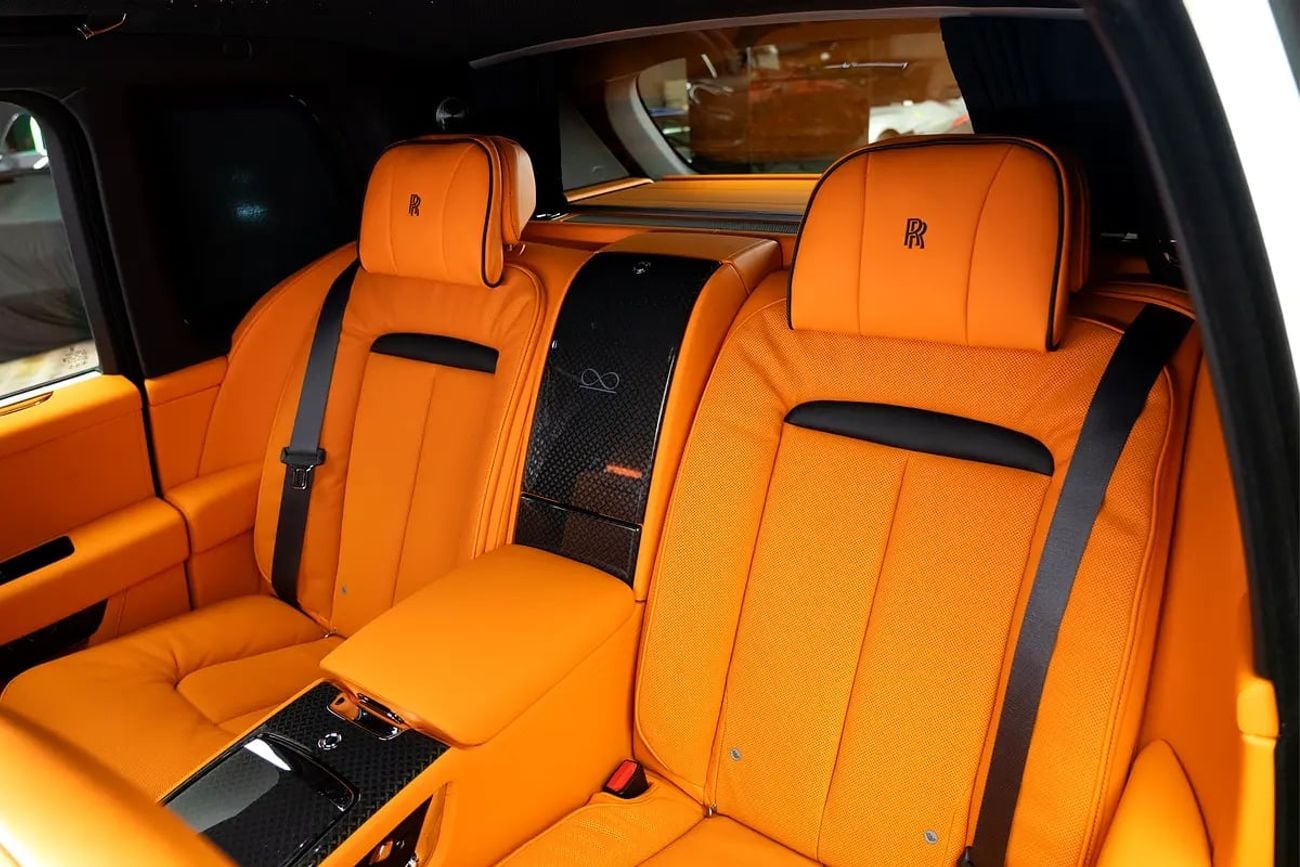 Rolls-Royce Cullinan ROLLS ROYCE | CULLINAN BLACK BADGE | 2025MY | FULL SPECS
