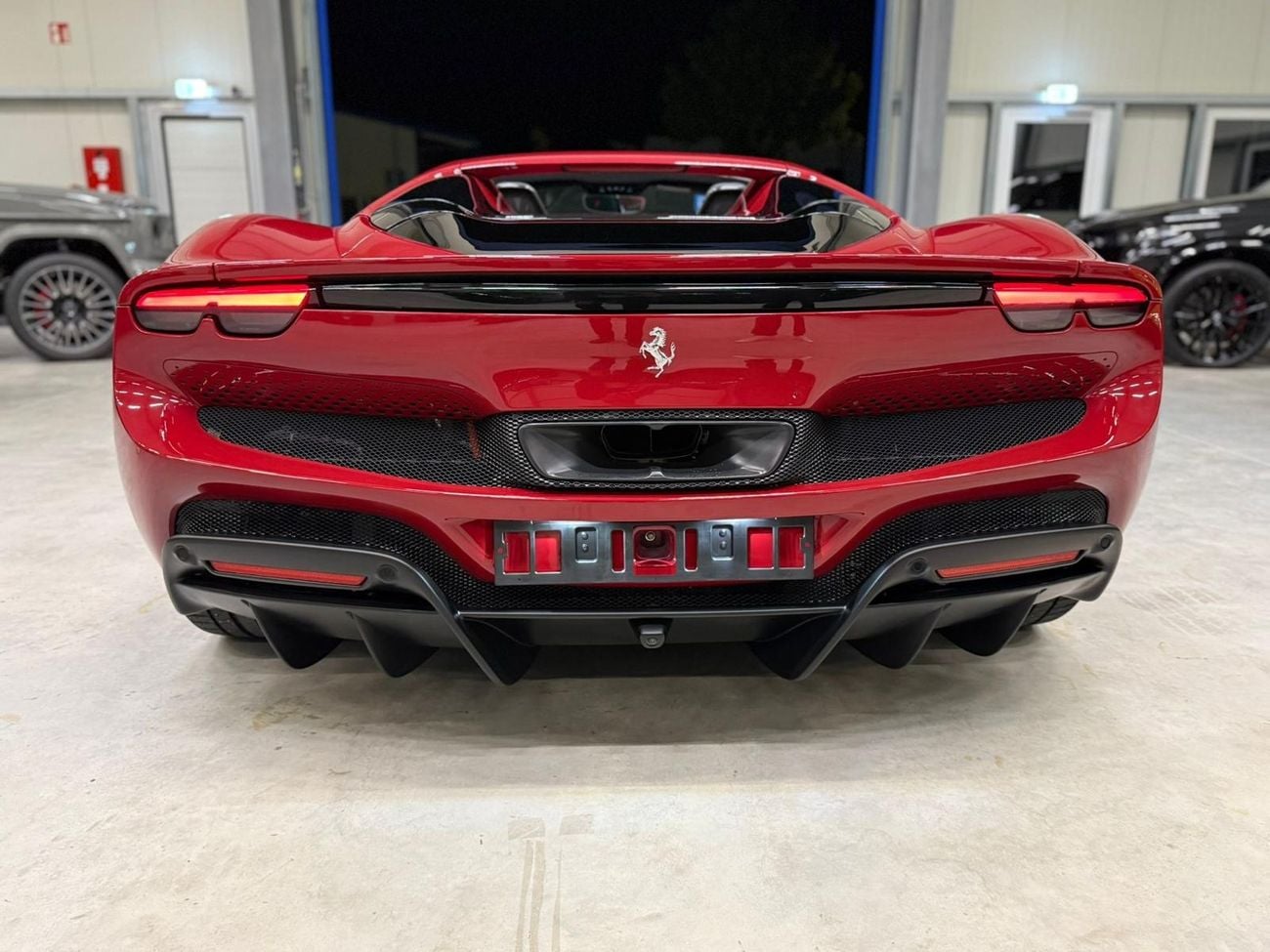 Ferrari 296 GTS Base