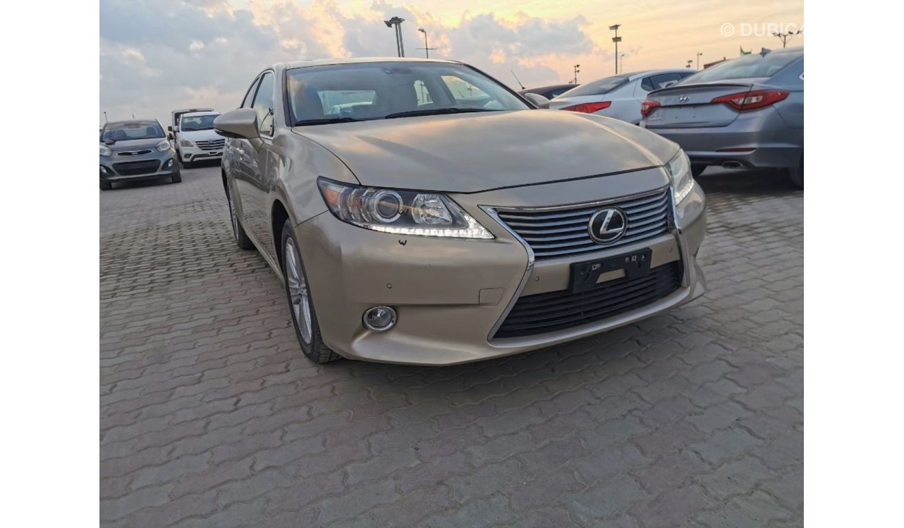 Lexus ES350 2014 g cc full options good condition