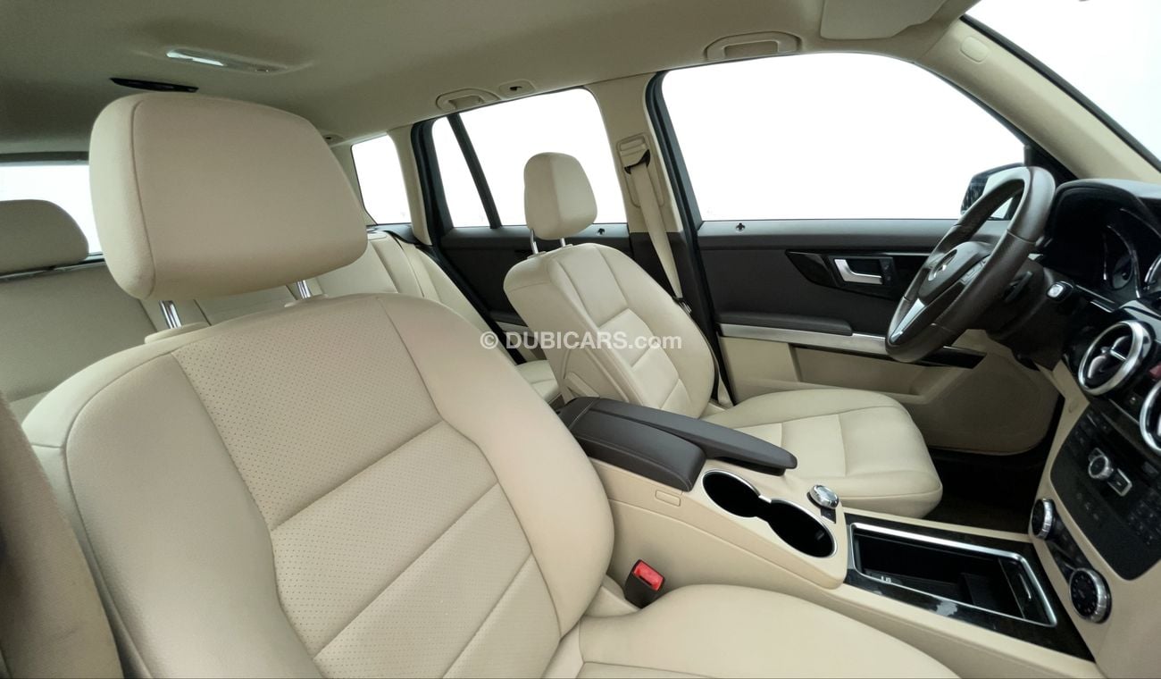 Mercedes-Benz GLK 250 STD 2 | Zero Down Payment | Free Home Test Drive