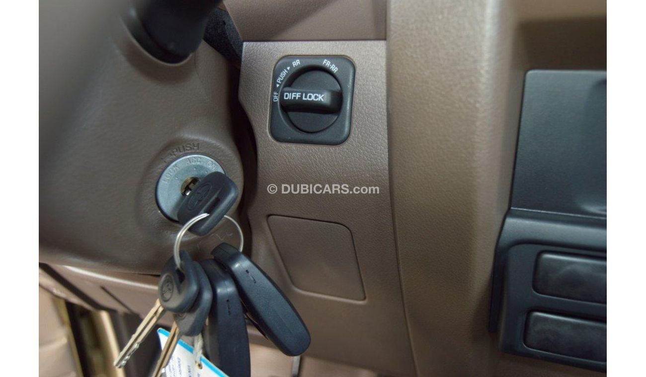 Toyota Land Cruiser Pick Up 2016 MODEL S CAB V6