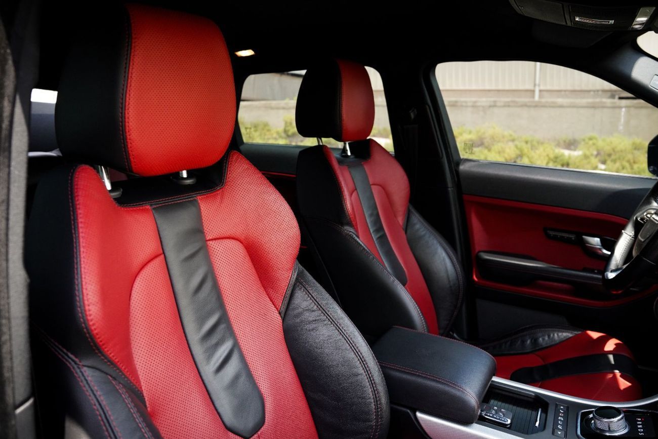 Land Rover Range Rover Evoque HSE Dynamic 2.0L (5 Door)