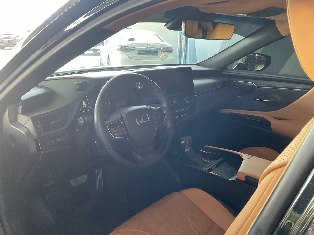 Lexus ES350 Platinum | National Day Celebration | Guaranteed Warranty | 0 Down Payment