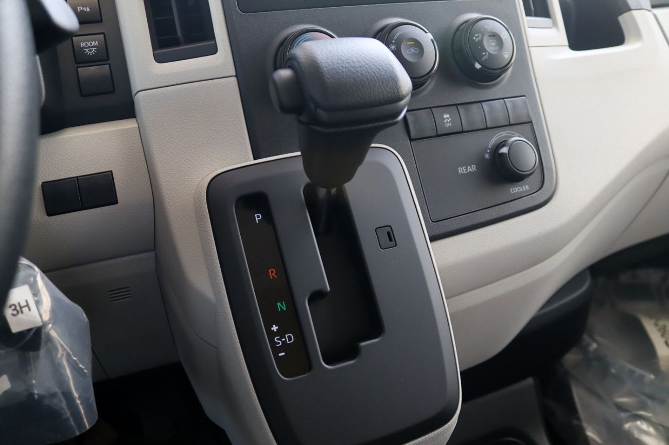 Toyota Hiace 2026 TOYOTA HIACE 3.5 A/T **EXPORT ONLY**التصدير فقط خارج الخليج***
