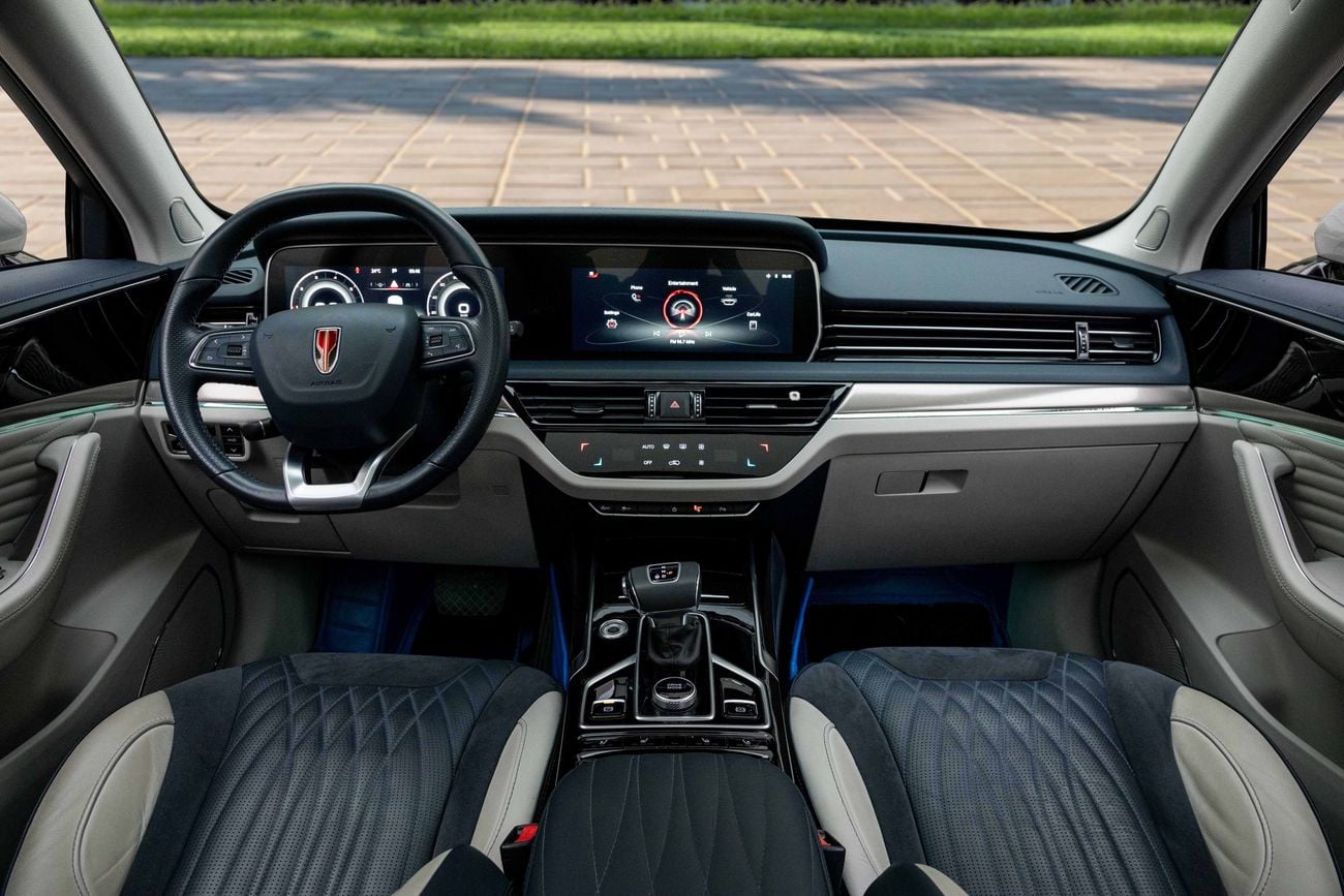 هونغشي HS5 HS5 FLAGSHIP | 1,430 P.M | 0% Downpayment | FLAGSHIP | HONGQI WARRANTY!