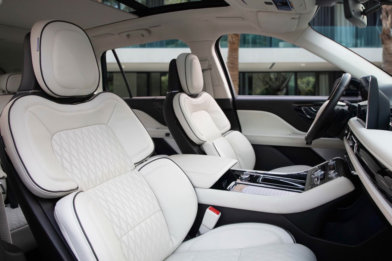 Lincoln Aviator Aviator Presidential | 4,309 P.M | 0% Downpayment | AVIATOR PRESIDENTIAL | WARRANTY 2029 | Ramadan O