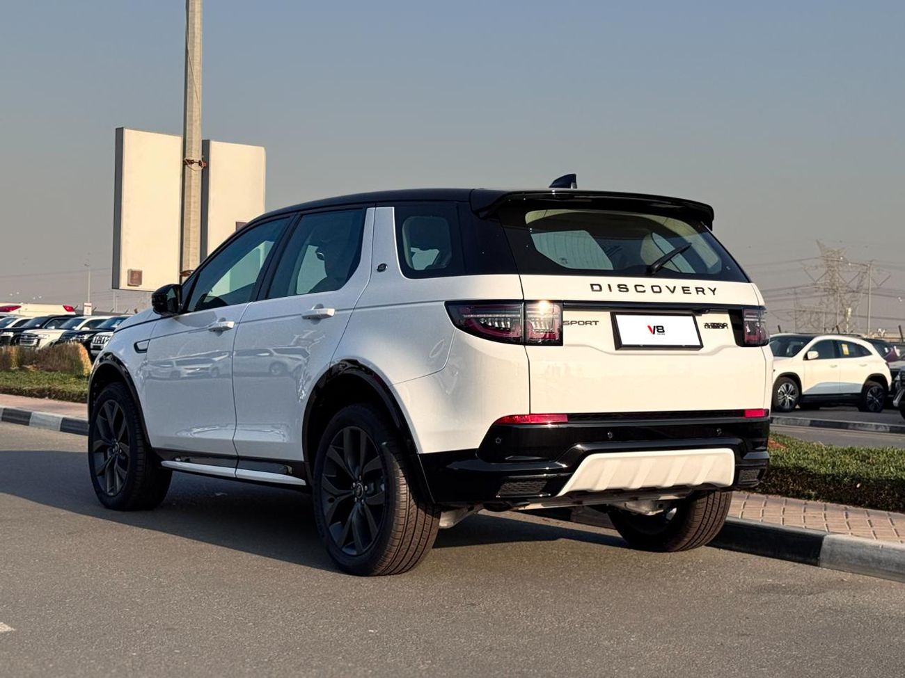 لاند روفر دسكفري 