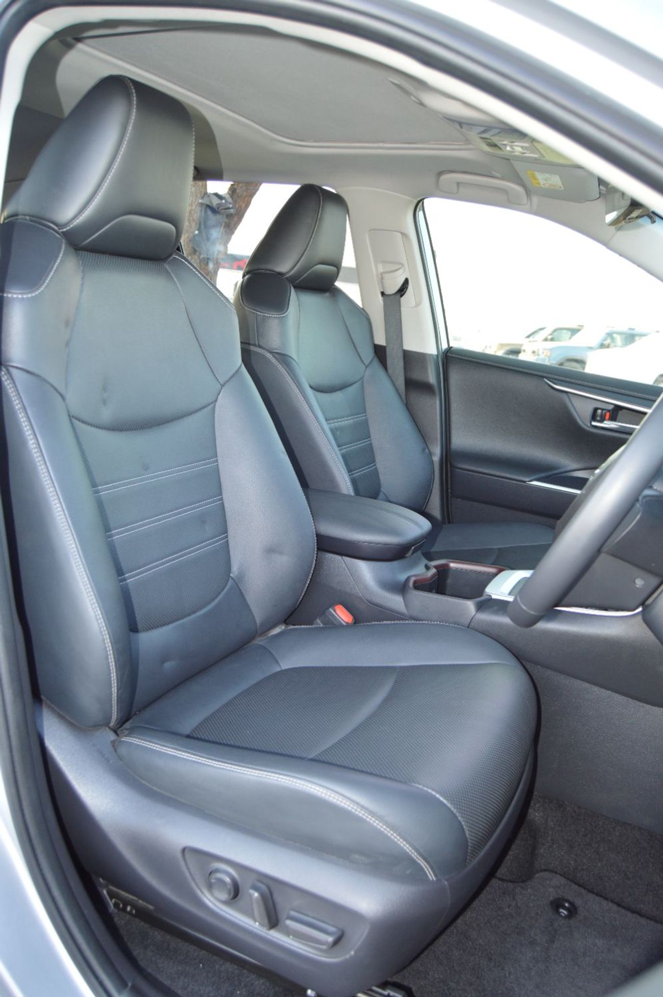 Toyota RAV4 *Toyota RAV-4* CRUISER  Right Hand Drive  Model: *2024* Full Option