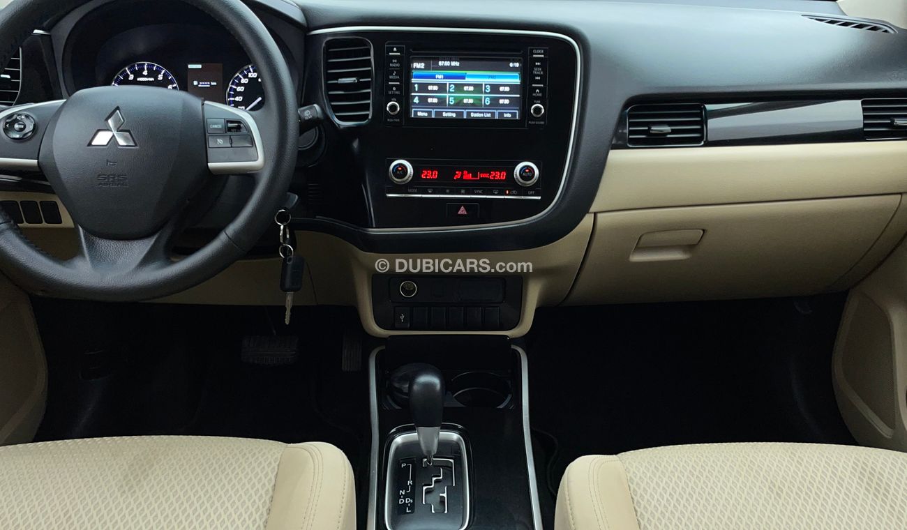 Mitsubishi Outlander GLX LOWLINE 4WD 2.4 | Zero Down Payment | Free Home Test Drive