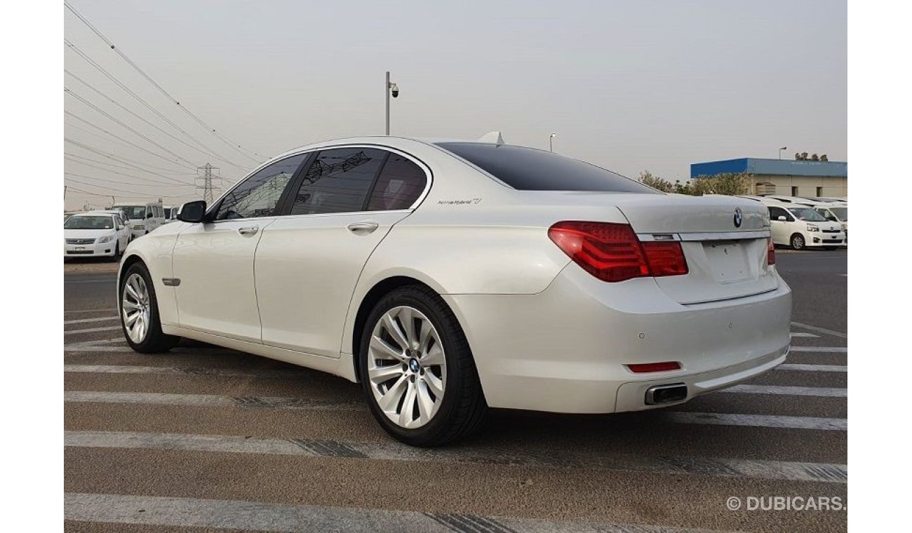 بي أم دبليو أكتيف هايبيرد 7 BMW 7 Series Active Hybrid