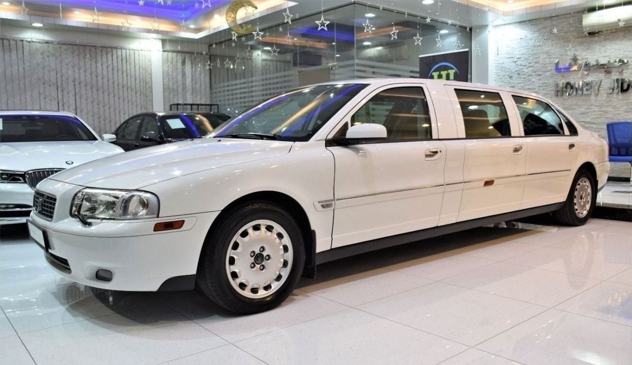 فولفو S80 EXCELLENT DEAL for our Volvo S80 2.9 LIMOUSINE! ( 2004 Model! ) in White Color! GCC Specs