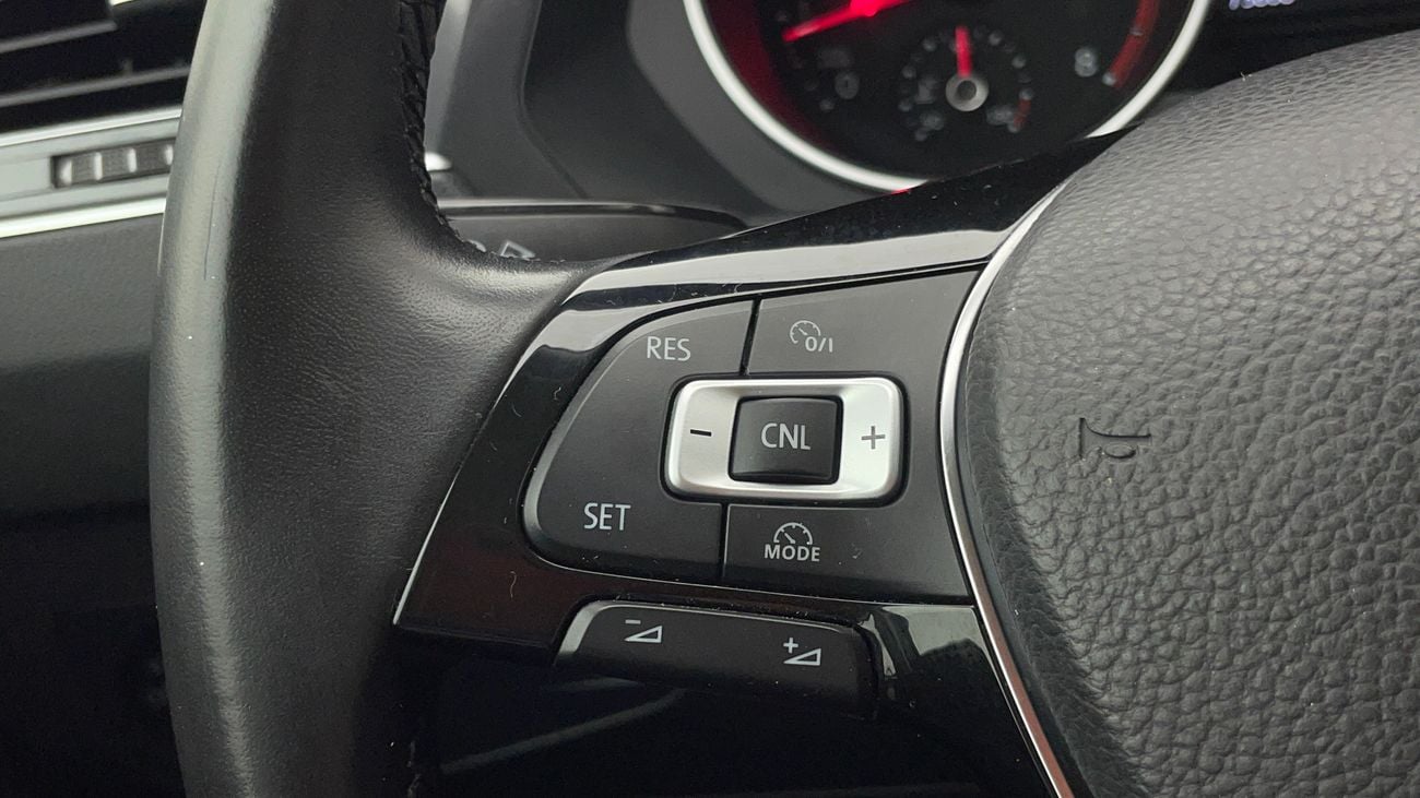 Volkswagen Tiguan SE 2.0L SE 2 | Zero Down Payment | Home Test Drive