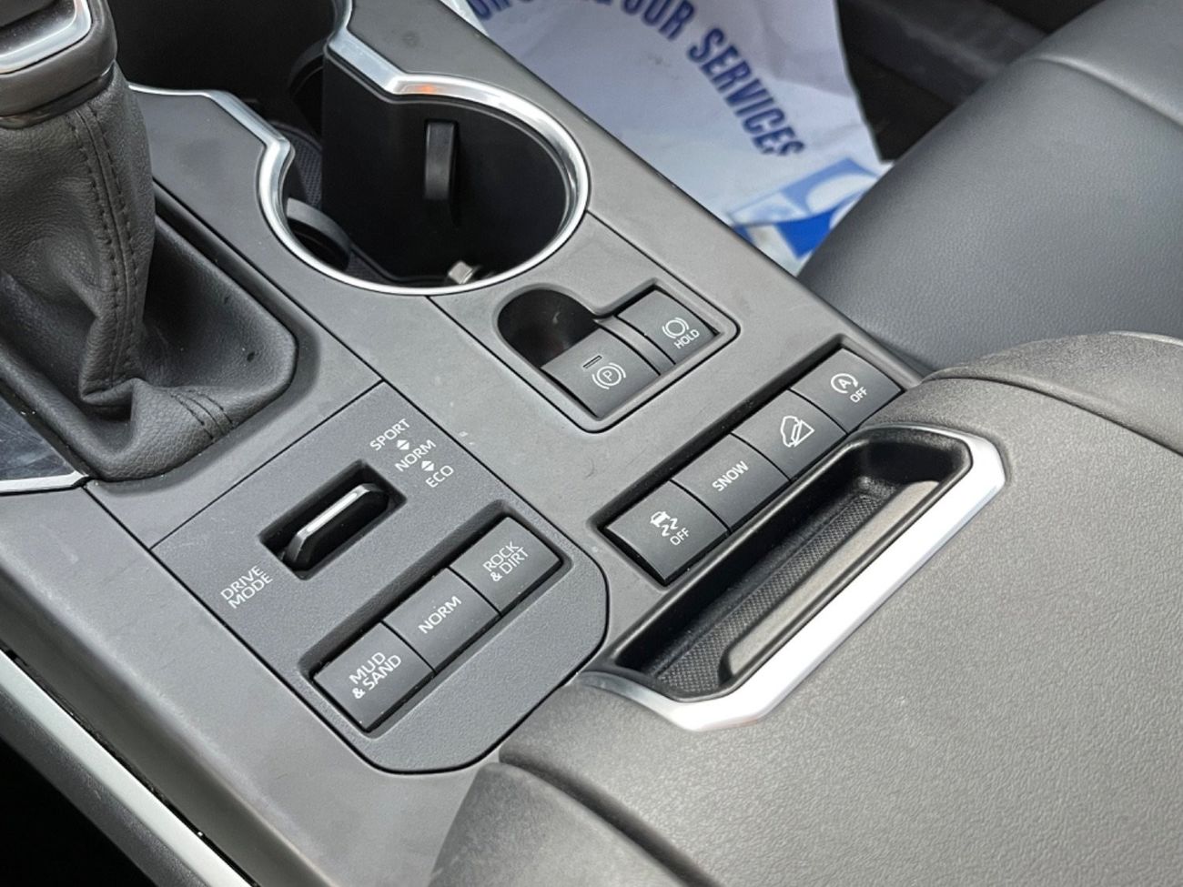 Toyota Highlander 2021 TOYOTA HIGHLANDER XLE 4x4 FULL OPTIONS IMPORTED FROM USA