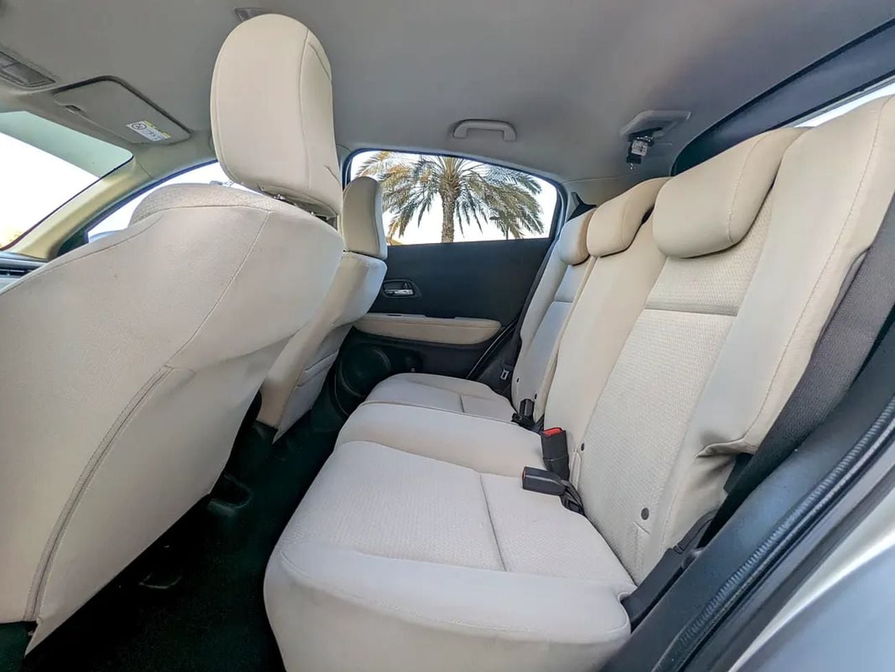 هوندا HRV EX | GCC Specs | Low KM| Agency Mint Premium Condition MID Sized Family SUV