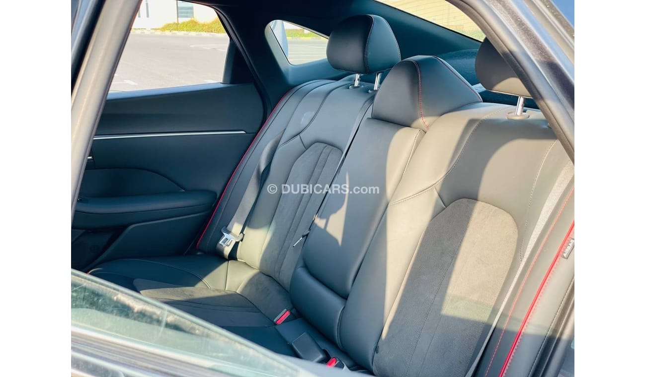 هيونداي سوناتا Base