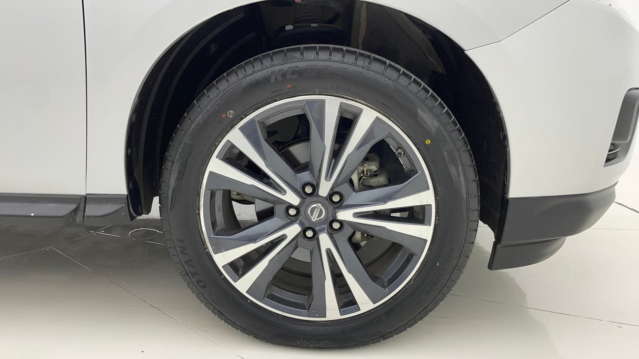 نيسان باثفايندر SL 3.5 | بدون دفعة مقدمة | اختبار قيادة مجاني للمنزل