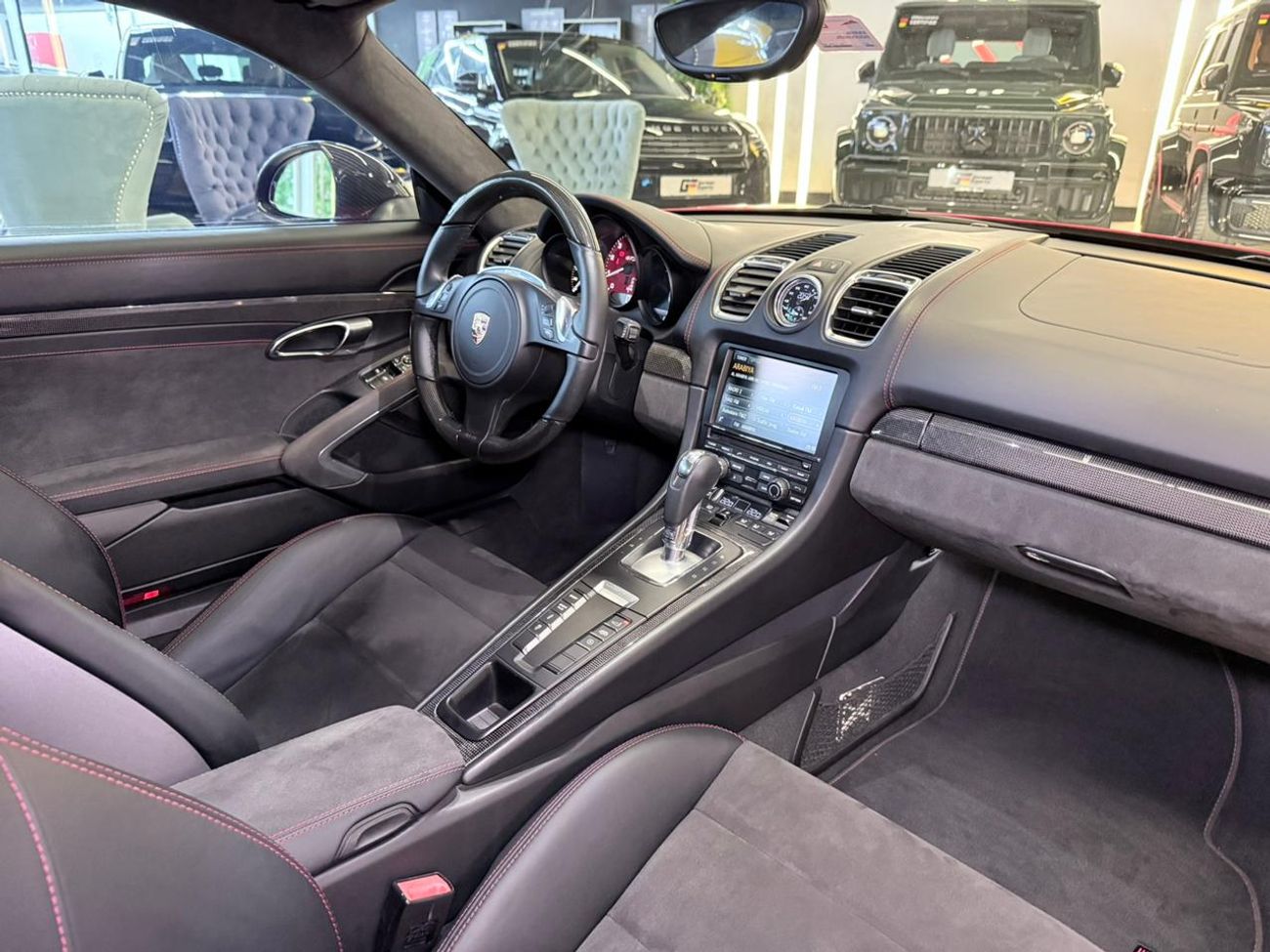 Porsche Cayman GTS 3.4L Porsche Cayman GTS 2015 - GCC - Full Service History - Dealer Warranty till Sep/2026