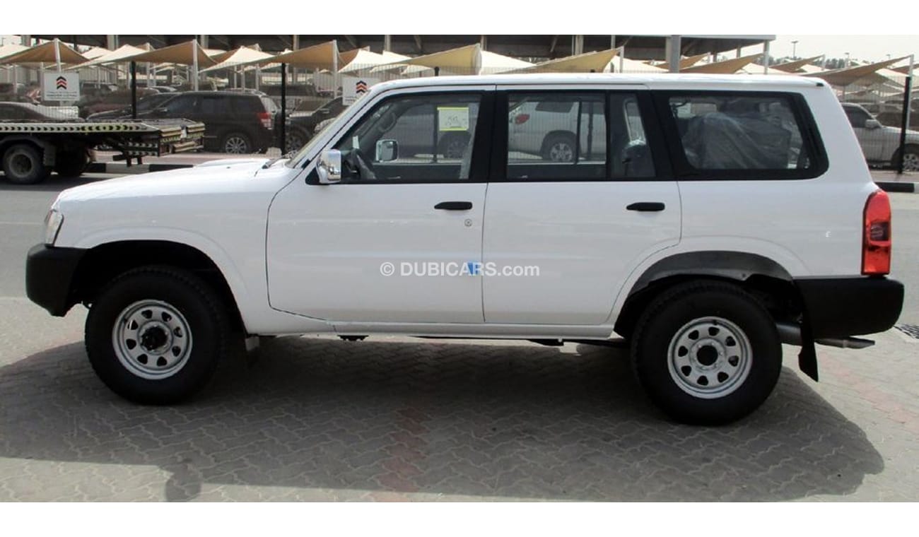 Nissan Patrol Safari Y61 3.0 Diesel 4X4  GL Manual